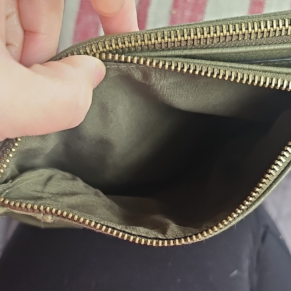 Olive Green Crossbody Bag - Picture 3 of 4
